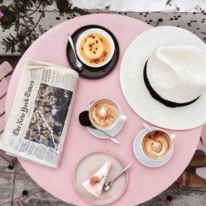 Let’s Chat Here !!